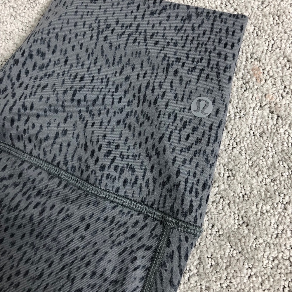 Lululemon Wunder Under High Rise 7/8 Tights